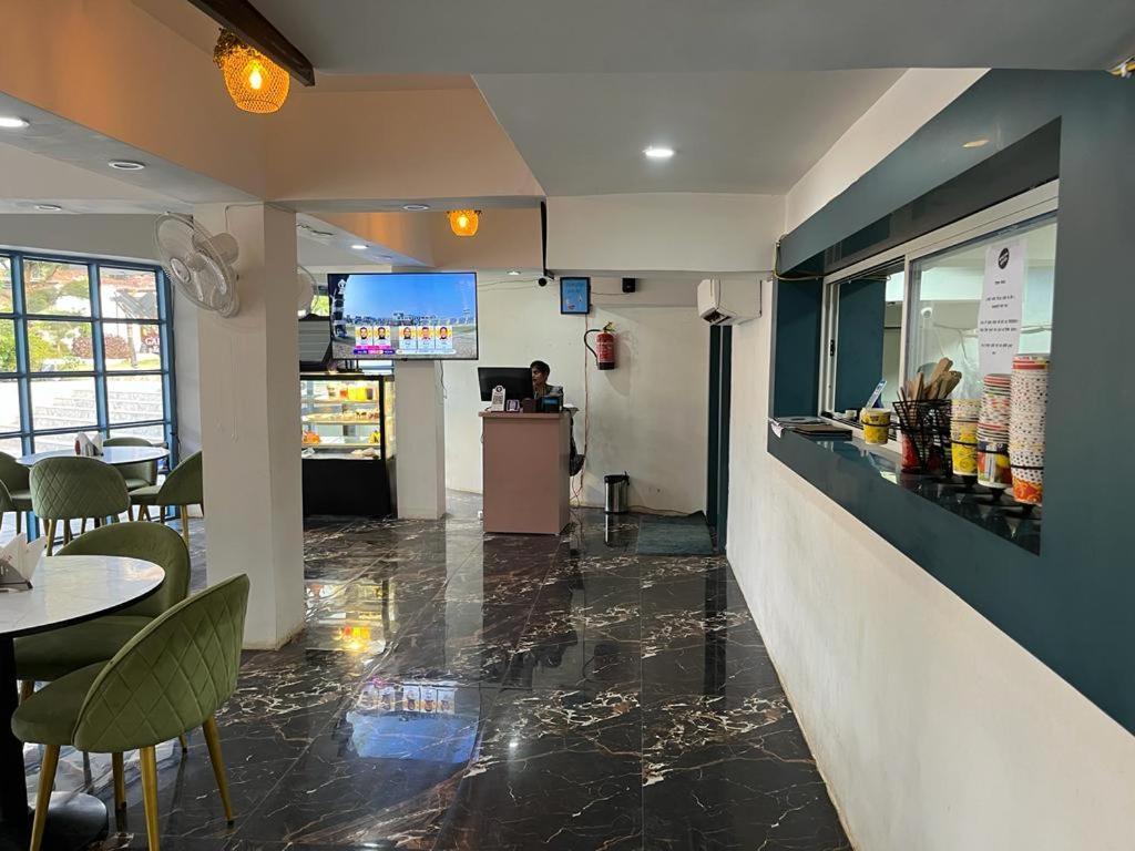 Hotel Eco Park Rewa 외부 사진