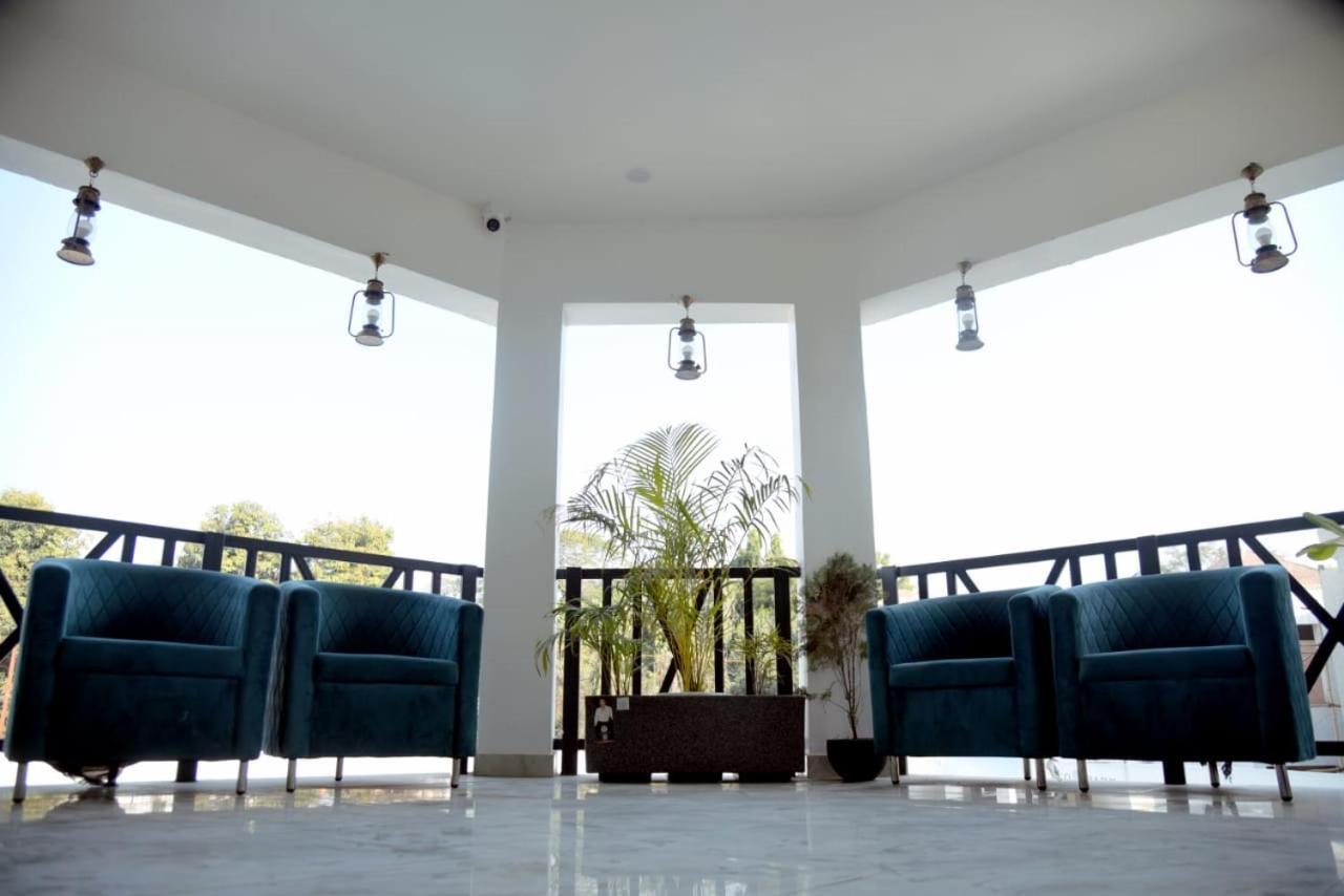 Hotel Eco Park Rewa 외부 사진