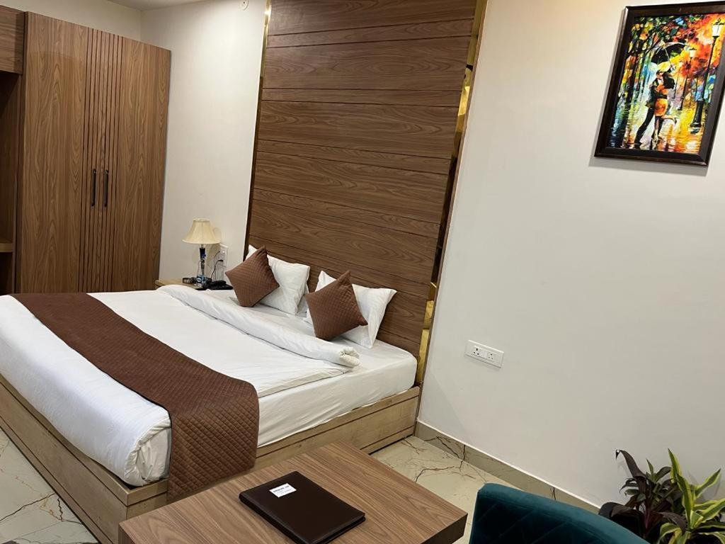 Hotel Eco Park Rewa 외부 사진
